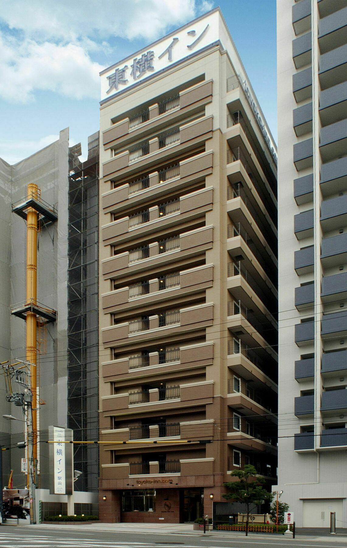 Hotel Toyoko Tsuruhashi Ekimae 3*