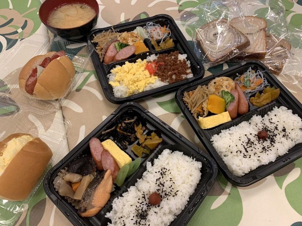 Hotel Toyoko Tsuruhashi Ekimae 3*